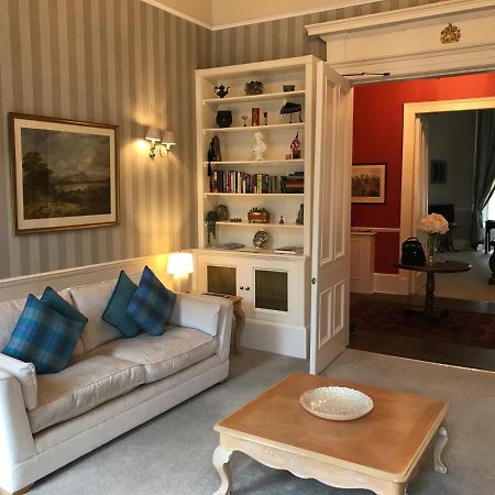 Escape To Edinburgh @ Albyn Place 外观 照片