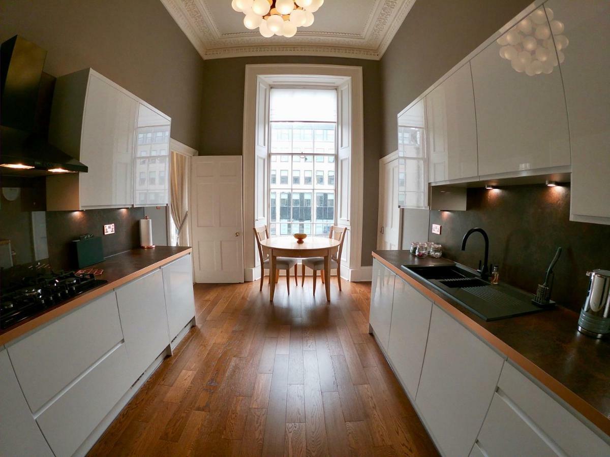 Escape To Edinburgh @ Albyn Place 外观 照片